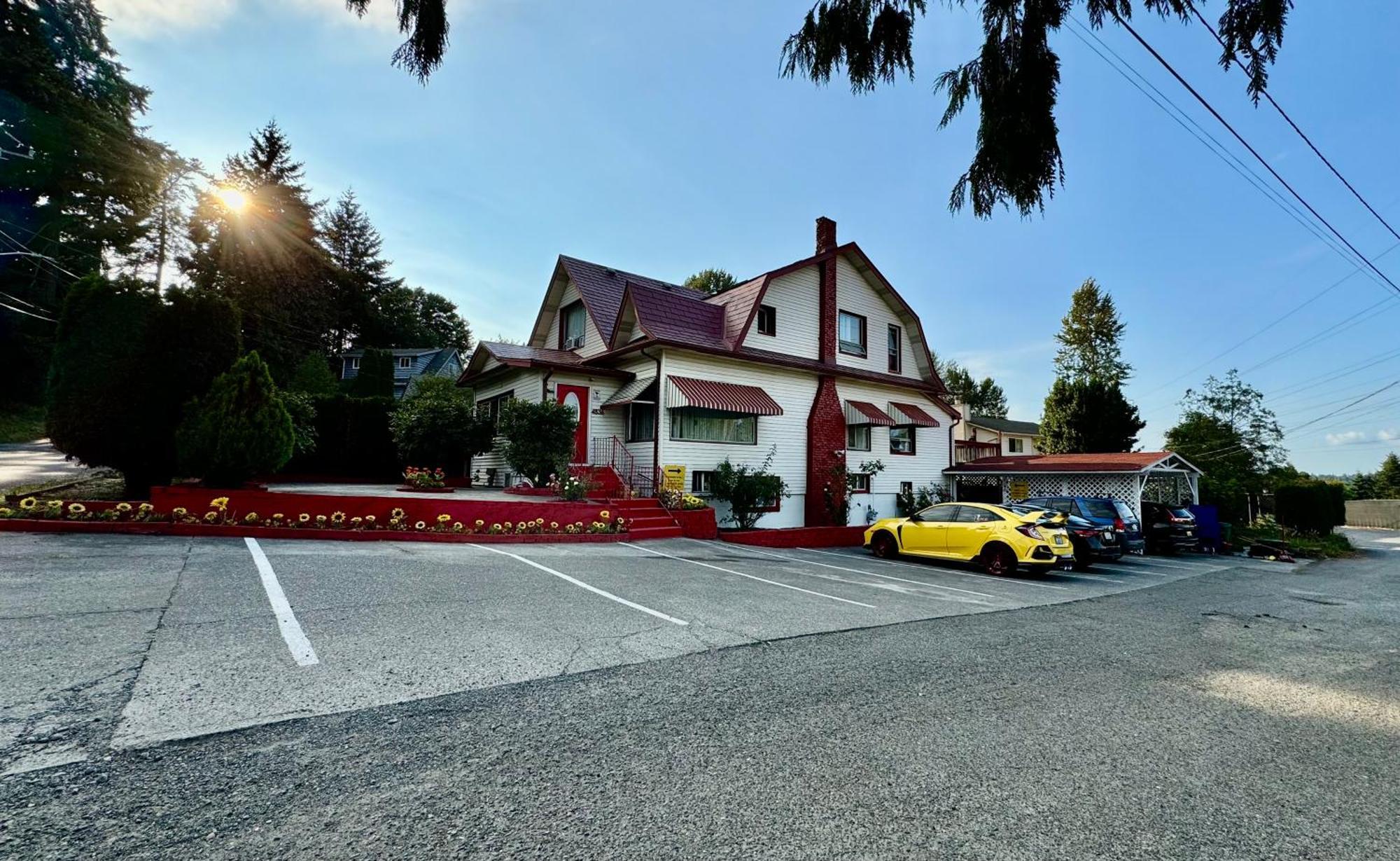 Seattle Home With 2 Bedrooms A King Bed Queen Bed And An Extra Sofa Bed Located 10 Minutes From Seatac Airport And 20 Minutes From Downtown Exterior foto